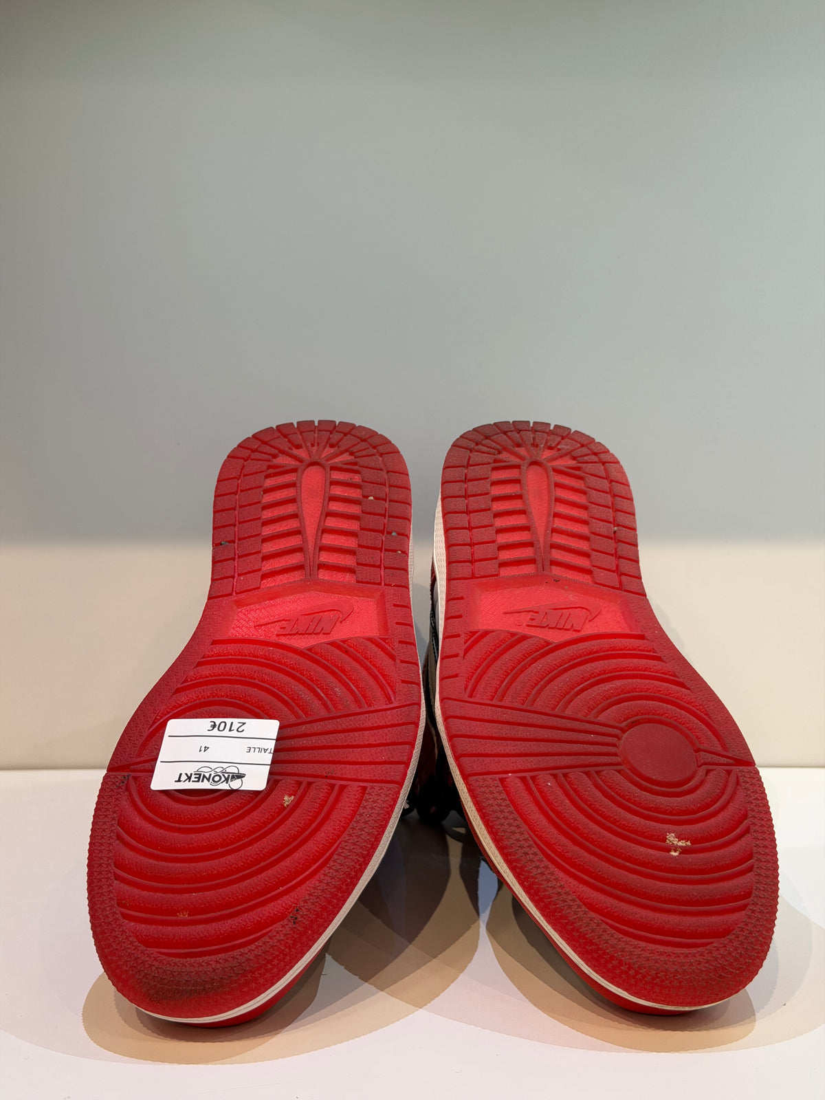 Jordan 1 Retro High OG Spider-Man Across the Spider-Verse (Seconde main) — photo 5