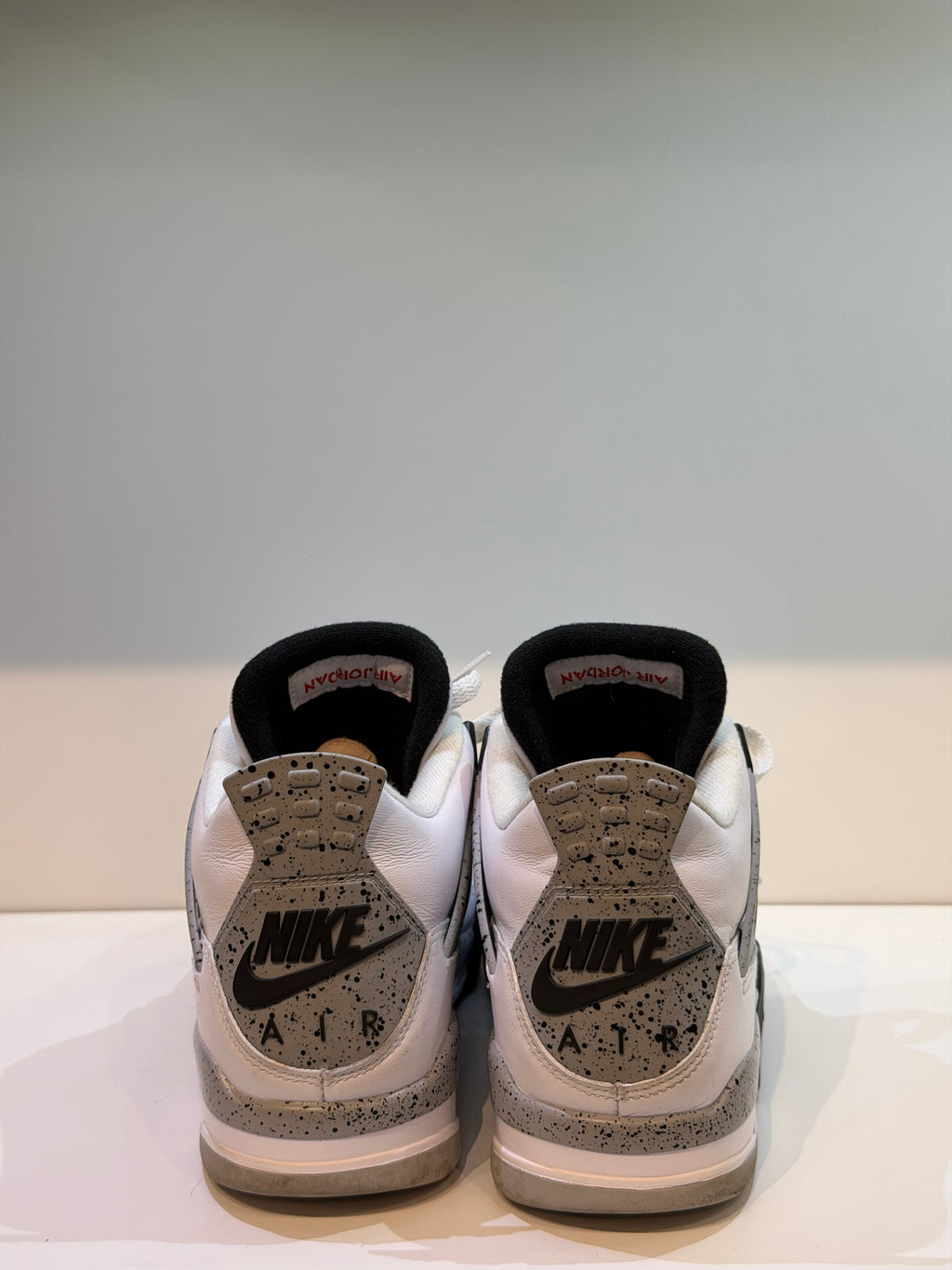 Jordan 4 Retro White Cement (2016) — T. 43 (Seconde main) — photo 4