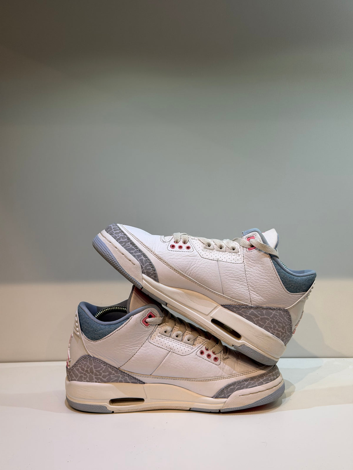 Jordan 3 Retro White Cobalt Bliss (Enfant) — T. 38 (Seconde main) — photo 3