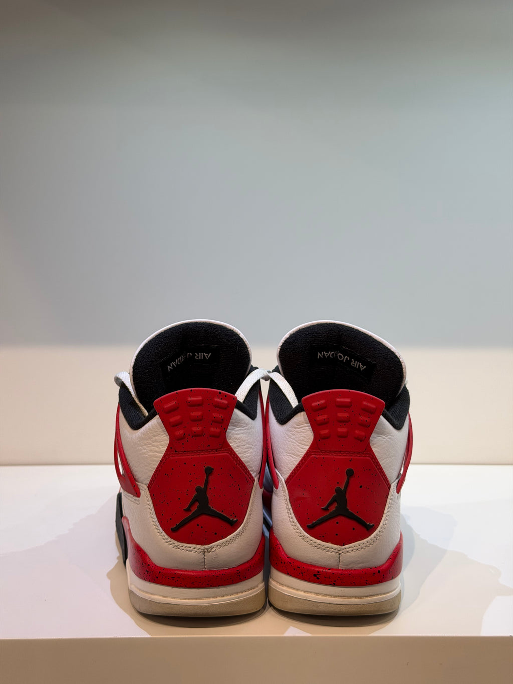 Jordan 4 Retro Red Cement — T. 43 (Seconde main) — photo 4