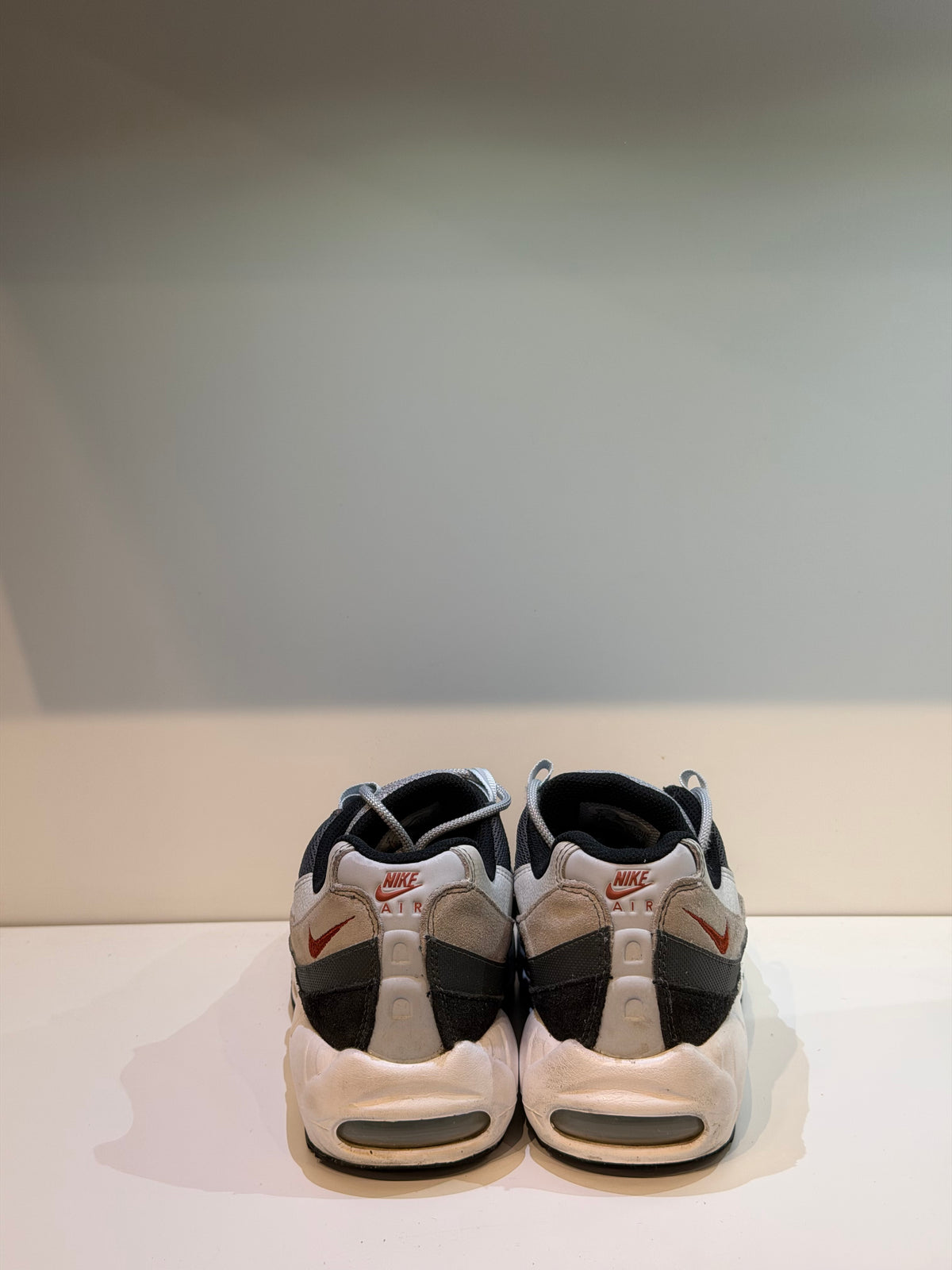 Nike Air Max 95 Wolf Grey Rugged Orange — T. 41 (Seconde main) — photo 4