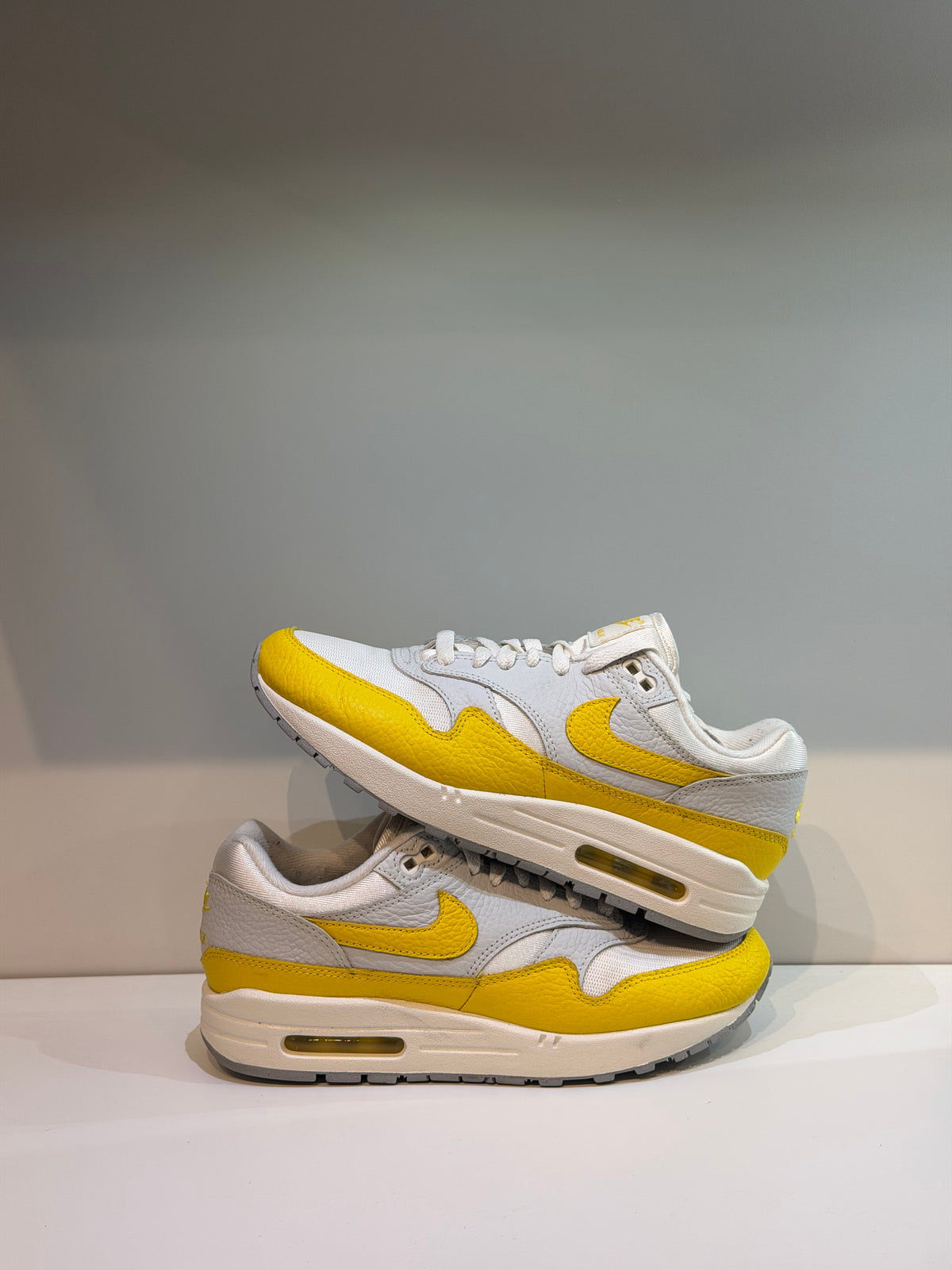 Nike Air Max 1 Tour Yellow (Femme) — T. 39 (Seconde main) — photo 1
