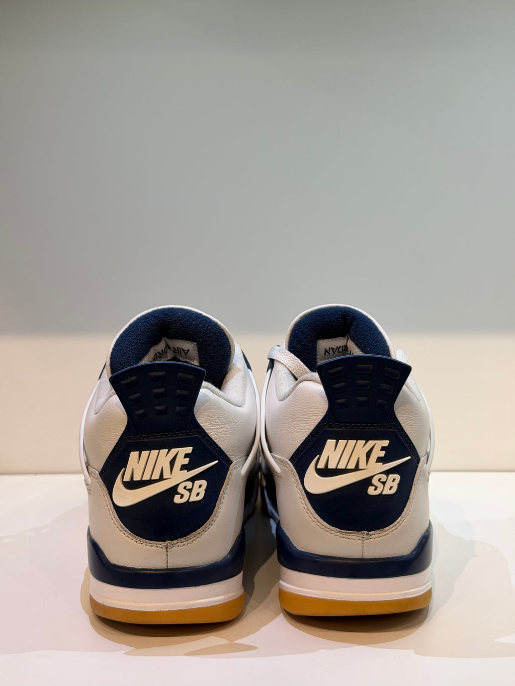 Jordan 4 Retro SB Navy (Seconde main) — photo 4