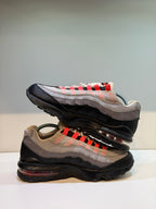 Nike Air Max 95 Solar Red (2018) (Enfant) — T. 39 (Seconde main) — photo 2