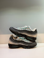 Nike Air Max 95 Hyper Turquoise — T. 43 (Seconde main) — photo 2