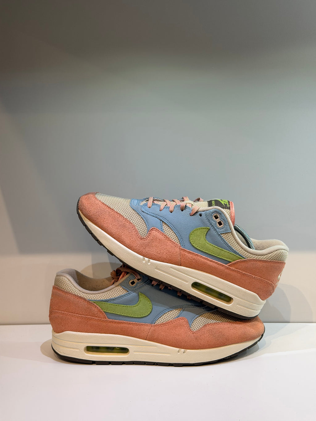 Nike Air Max 1 Light Madder Root Worn Blue — T. 44 (Seconde main) — photo 1