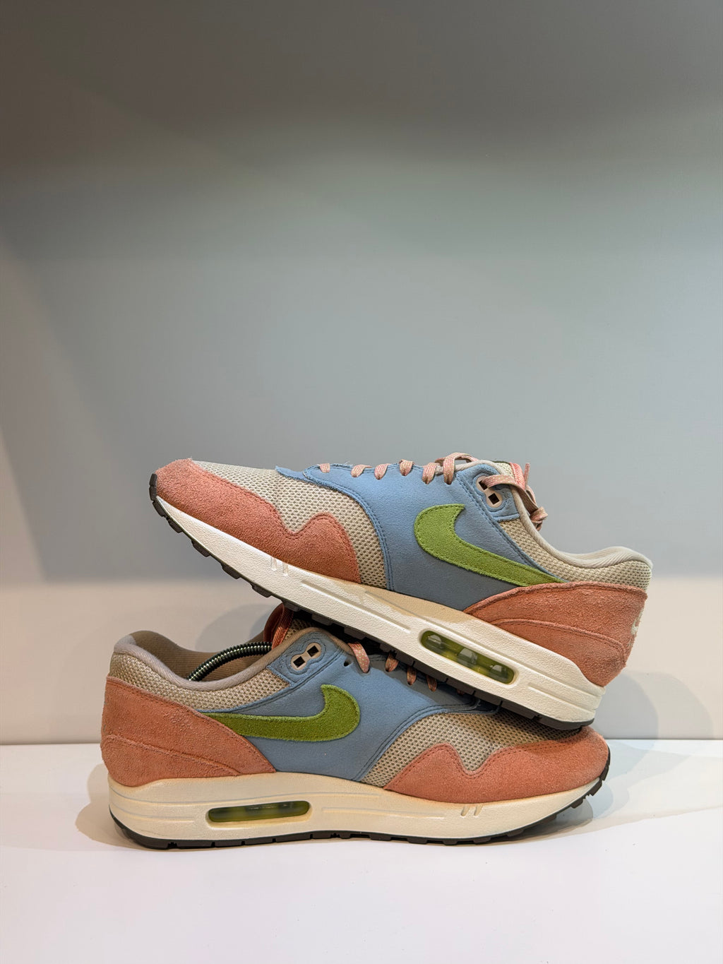 Nike Air Max 1 Light Madder Root Worn Blue — T. 44 (Seconde main) — photo 2
