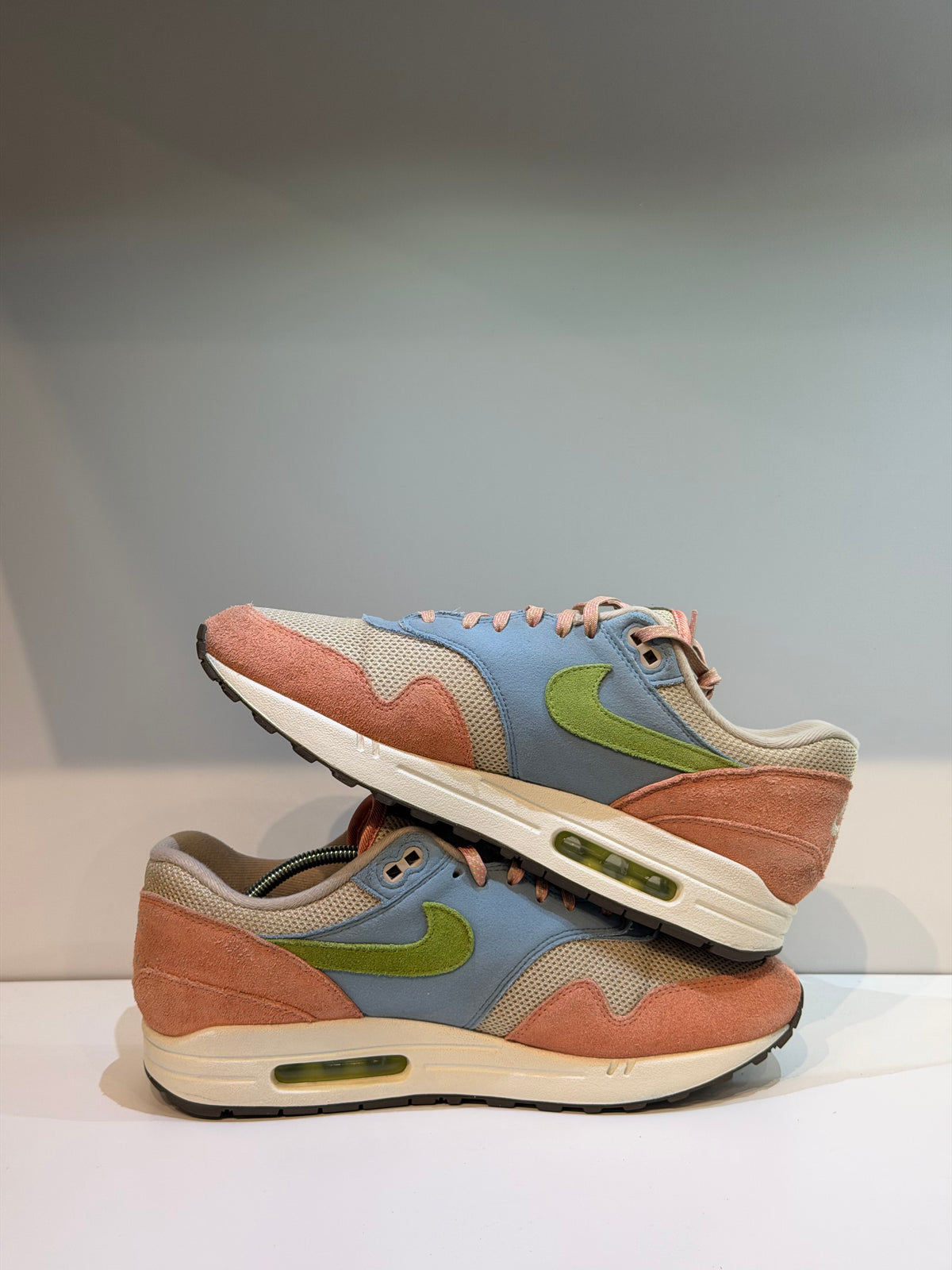 Nike Air Max 1 Light Madder Root Worn Blue — T. 44 (Seconde main) — photo 2
