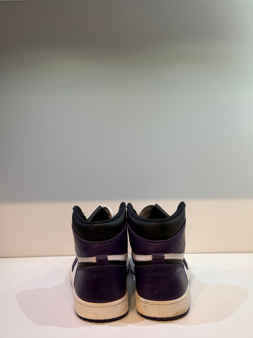 Jordan 1 Retro High Court Purple White — T. 42,5 (Seconde main) — photo 4